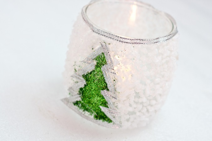 How To Make A Snow Holiday Candle